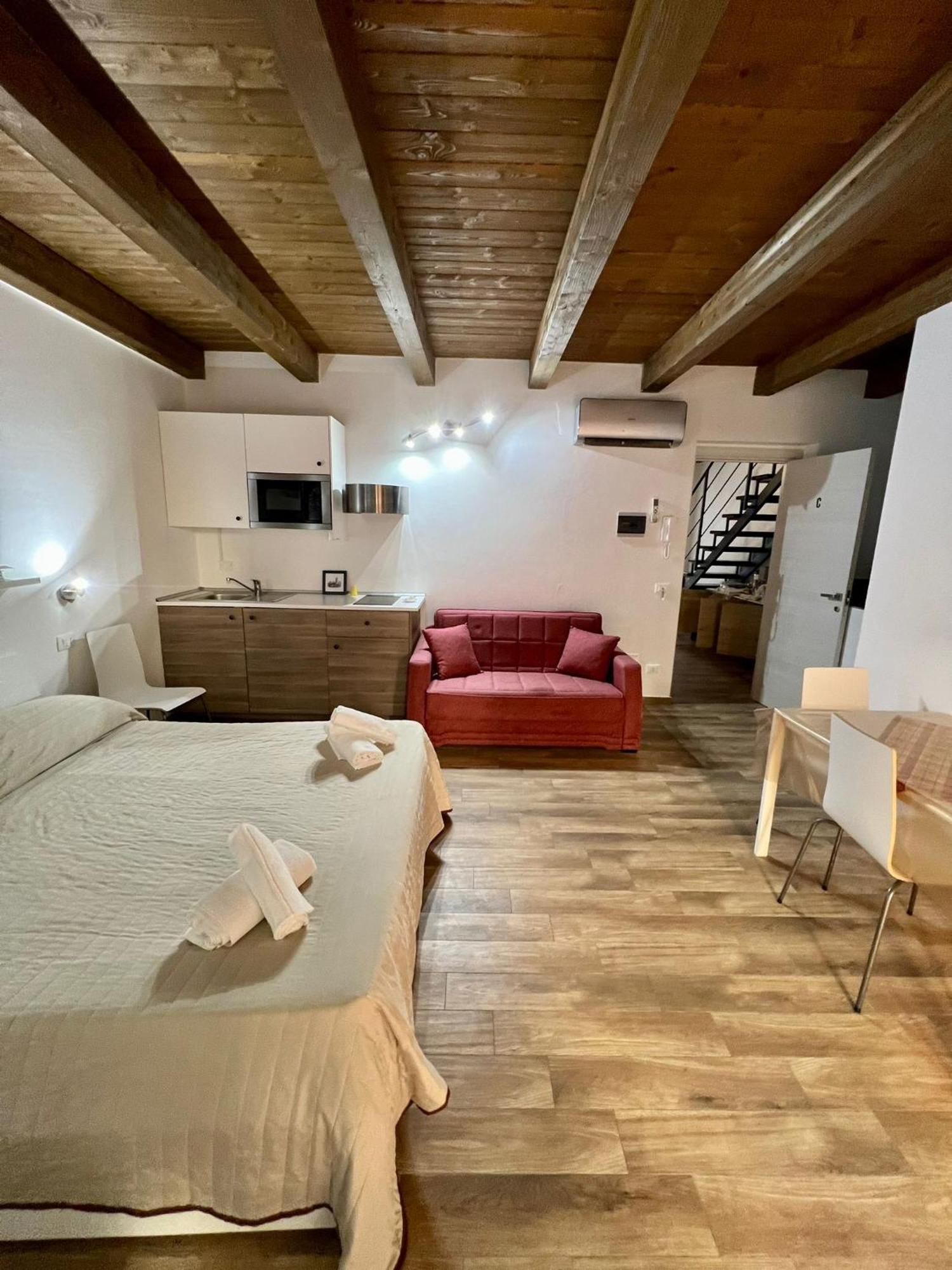 67 Rooms Cefalu Bagian luar foto